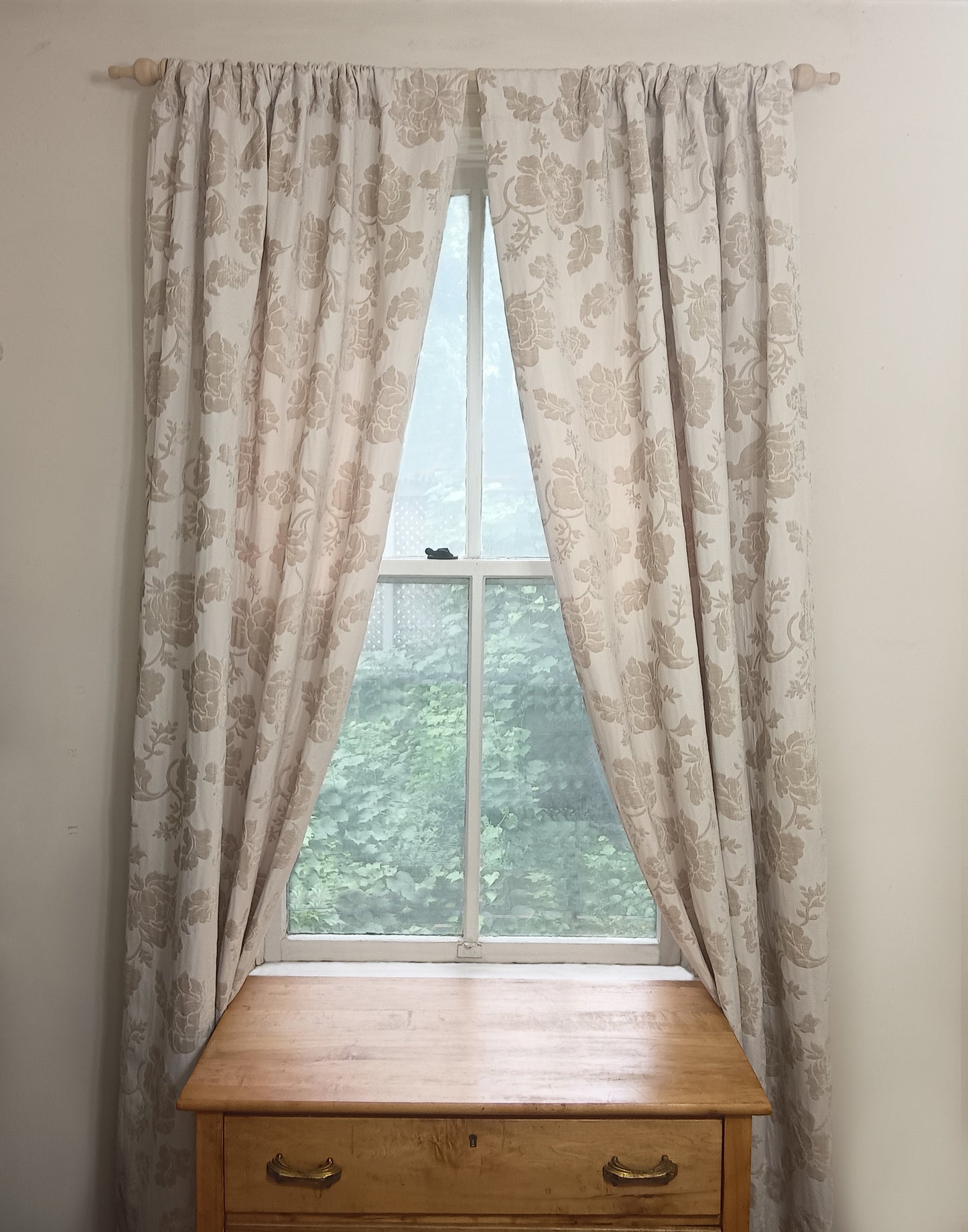 Rod pocket drapes without ruffle