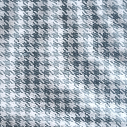 Sample of Hounds tooth cloth - material store