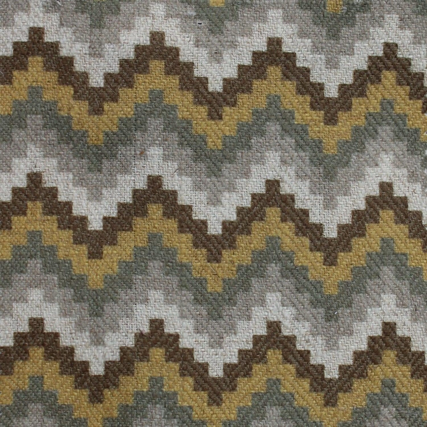 Vegas Stripe Gold - linen blend zig zag print